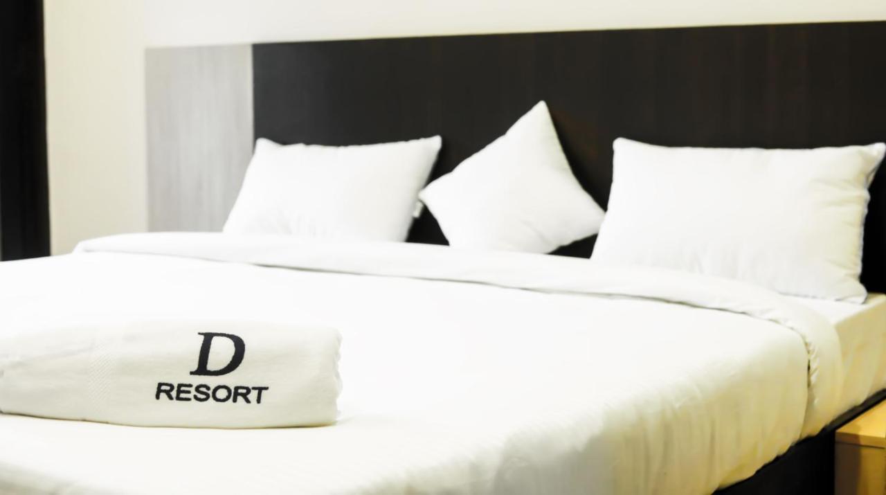 D Wayfarer Inn Resort Erode Bagian luar foto
