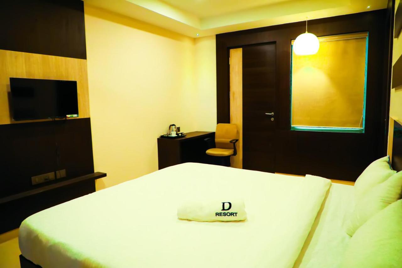 D Wayfarer Inn Resort Erode Bagian luar foto